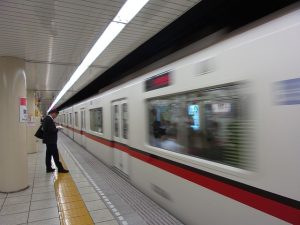 Language learning while commuting